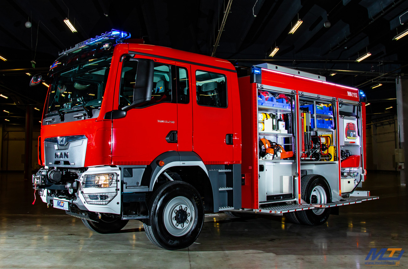 MOTOTRUCK SAMOCHODY DLA STRAŻY POŻARNEJ MAN TGM 13.290